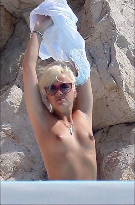 Lily Allen nice model images