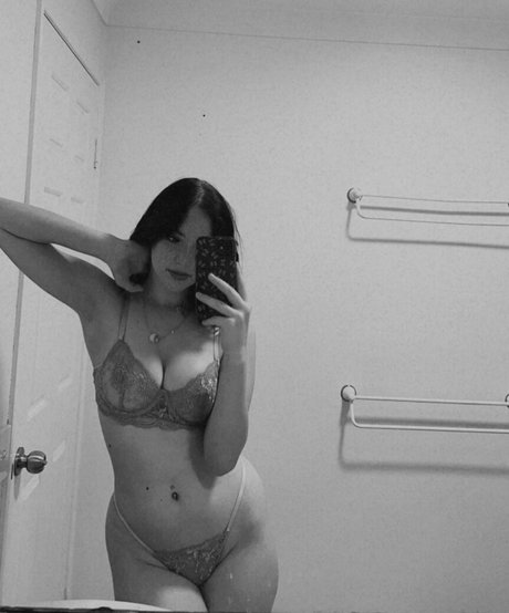 hayleypeckover nice pornstar pic