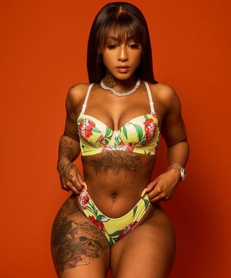 perfect body onlyfans top photos