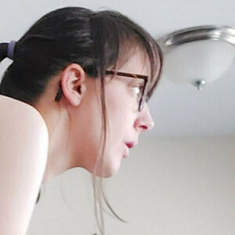 ellynaomifree hd pornstar picture