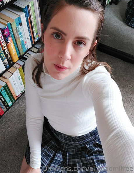 ellynaomifree free actress gallery