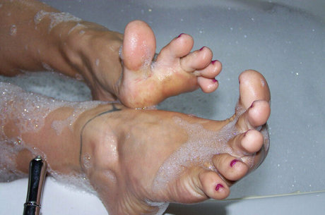 footgoddessbittavonsweet sexy model gallery