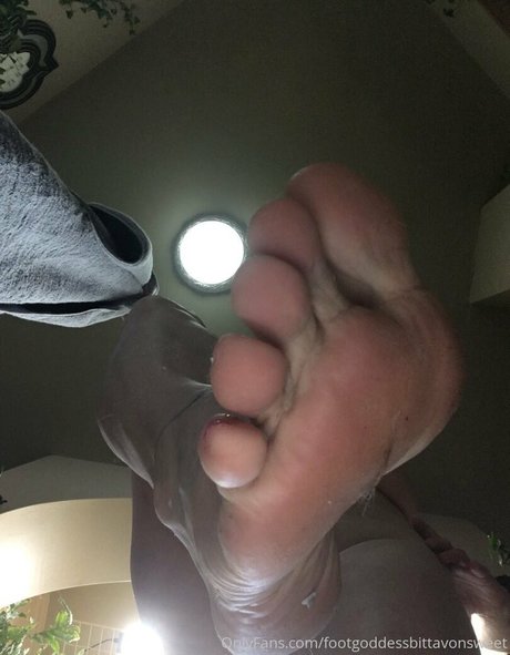 amateur mom onlyfans top photo