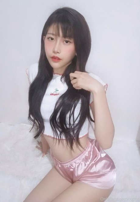 Xgina model porn archive