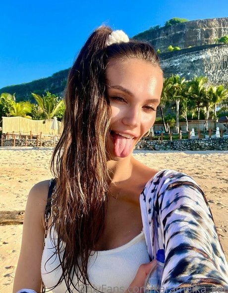 hairy teen pussy onlyfans hot photo