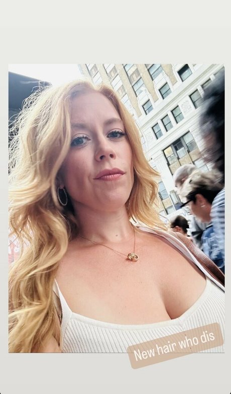 mirror selfie onlyfans art nude galleries