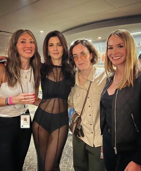 ebony smoking onlyfans beautiful porn galleries