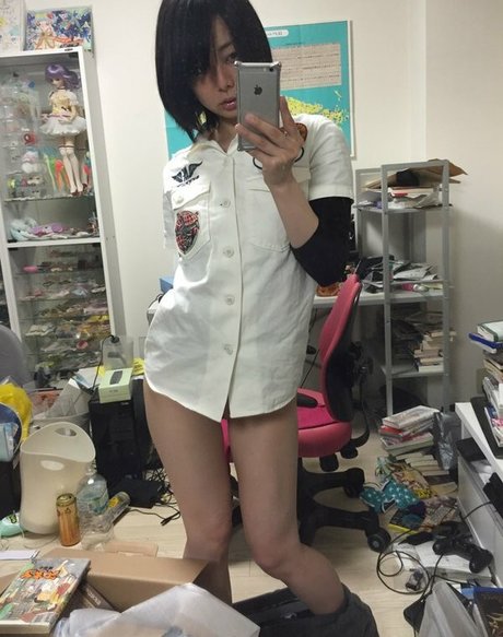 Iiniku Ushijima sexy star archive