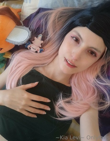 kialevi model art gallery