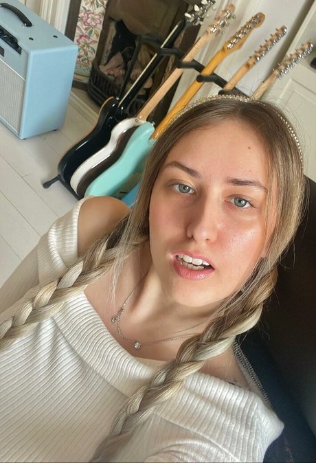 mimisounds sex model photo