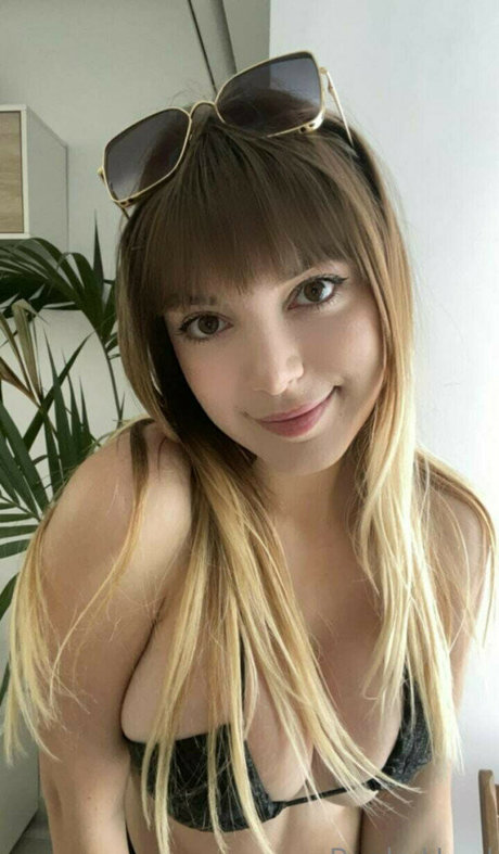 skinny asian teen onlyfans erotic pics