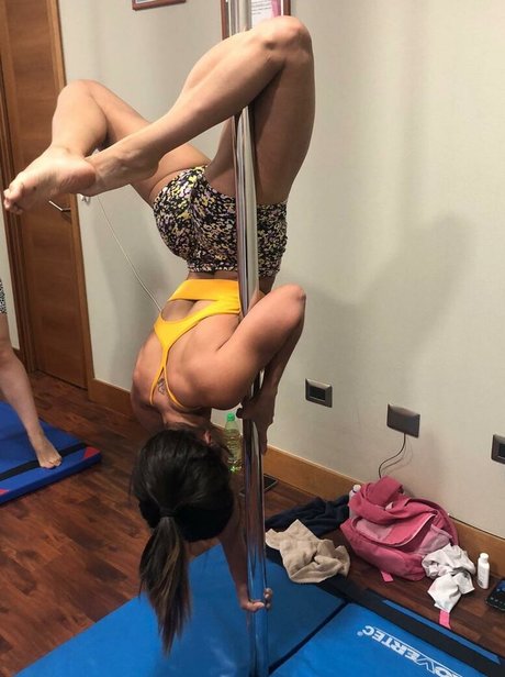 pov threesome onlyfans free sex pic