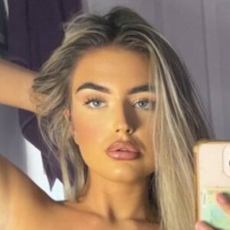 lilbratbabyyyx model top image