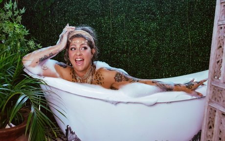 bunny xxx onlyfans free sexy image