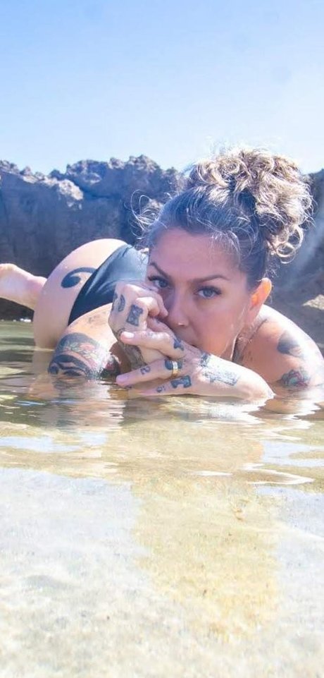 Danielle Colby star art image