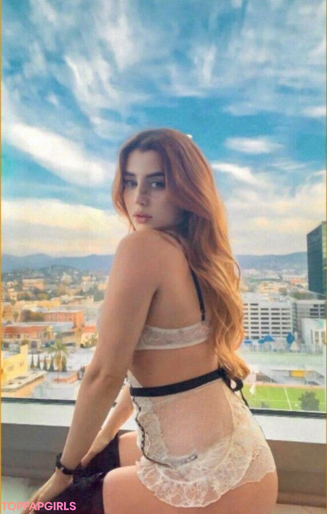 Gee Nelson erotic pornstar img