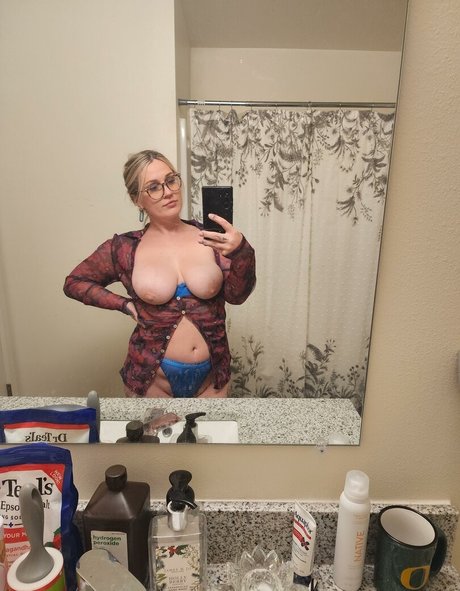 S and K erotic pornstar pics