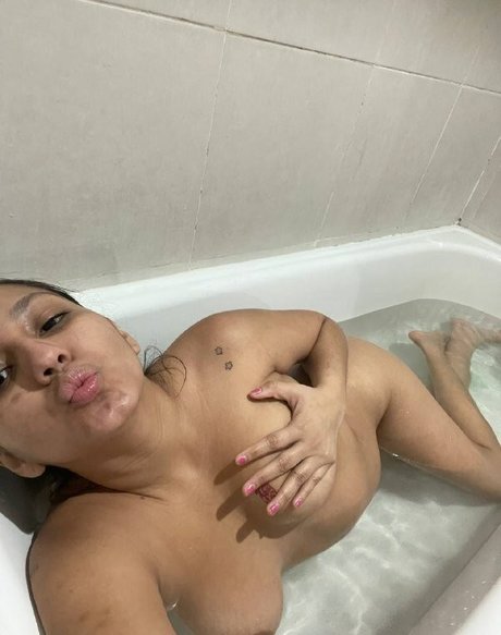 bikini nude onlyfans free naked img