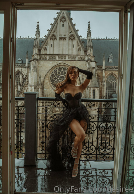 nude selfie onlyfans art porn image