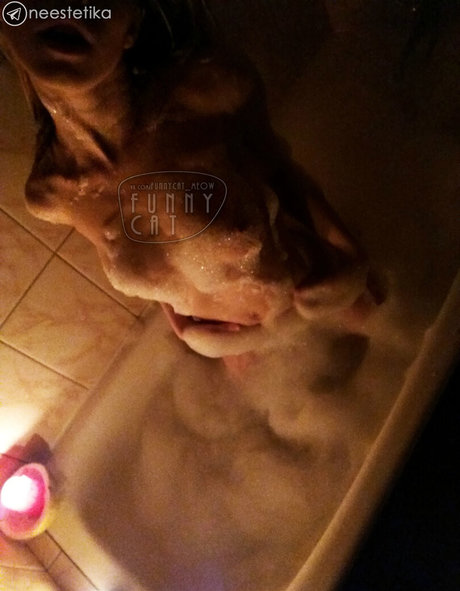 hot naked onlyfans free photo