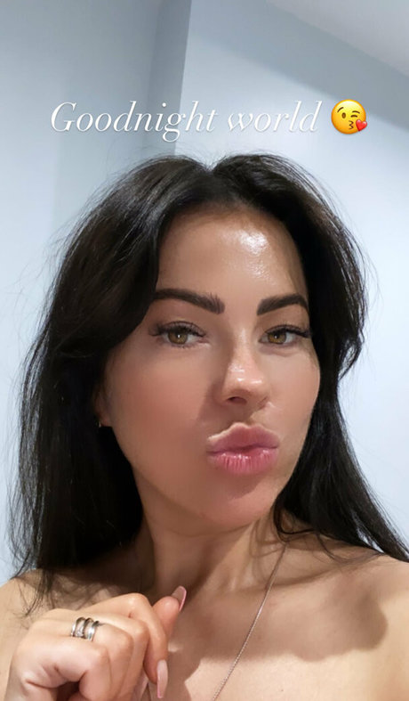 aldana30 hot pornstar pictures