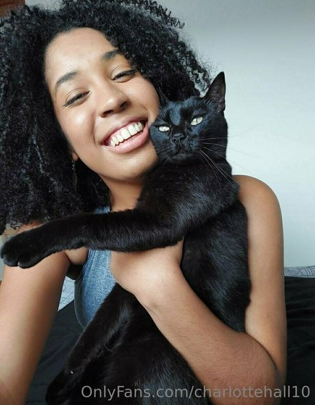 its charl0ttehall naked model archive