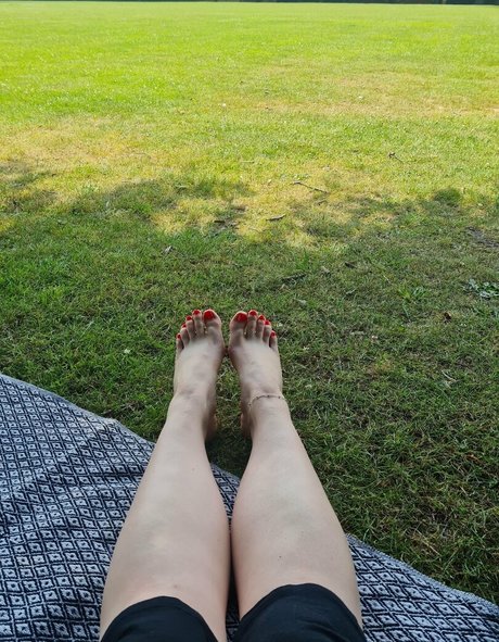 queengf90lite star sex galleries