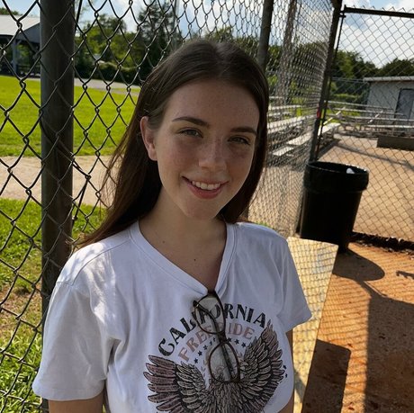 cute anal onlyfans adult image