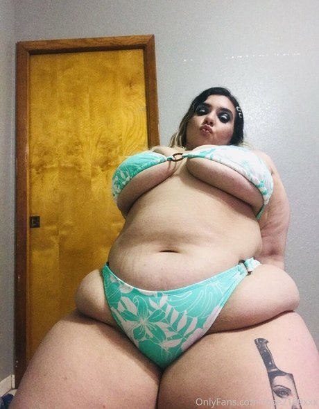 kushunlimited pornstar pretty photos