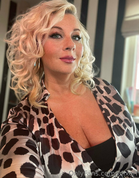 elixerr adult star image