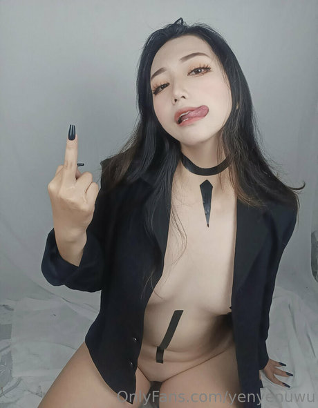 nerdy teen onlyfans art nude pic