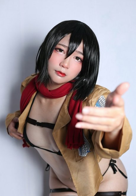 yenyenuwu naked star img