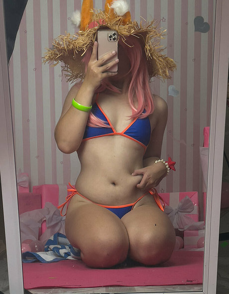 yenyenuwu star art photo