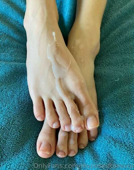 dark nipples onlyfans adult picture