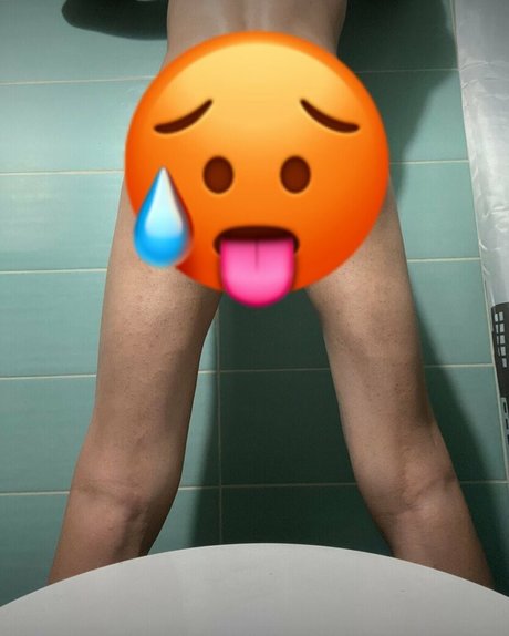 slimboygr sex pornstar img