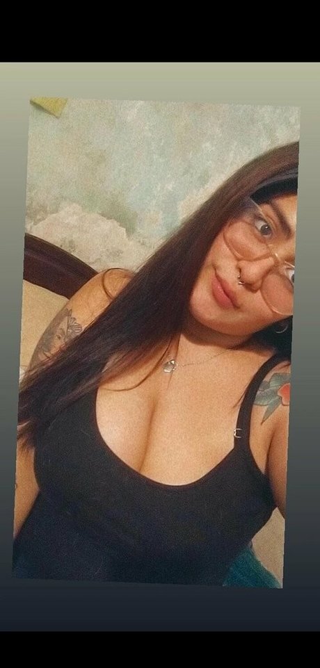 mistressdakotaf pretty actress pics