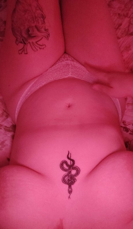 clara corvie exclusive star img