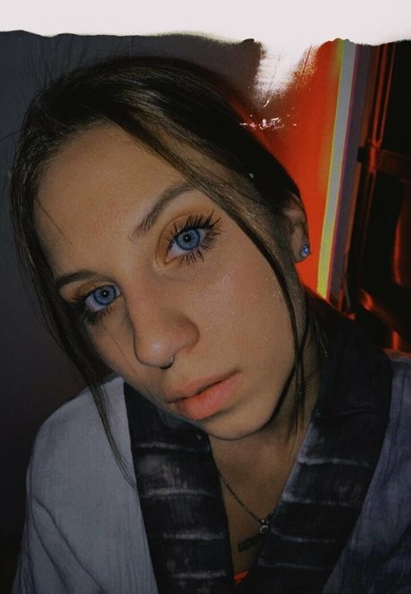 l hunnybunny l model xxx photos