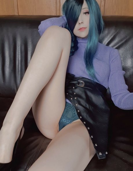 Megumi Koneko star naked photos