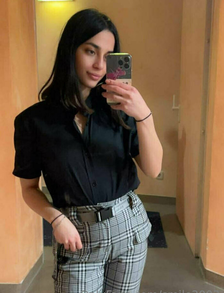 smile2003 nudes pornstar picture