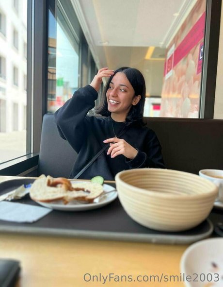 smile2003 perfect pornstar gallery