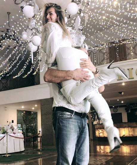 Oksana Mishyna perfect pornstar archive