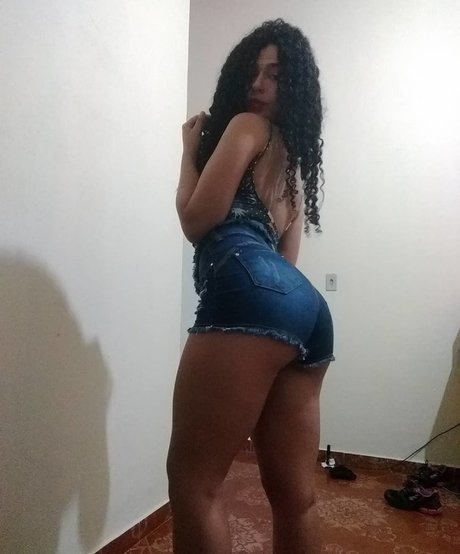 Mirian Gabriela nice model image