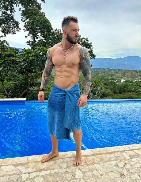 olivercolt porn model image