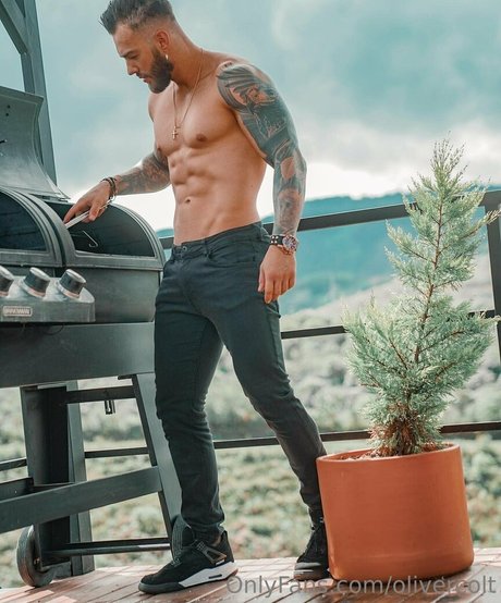 olivercolt model perfect images