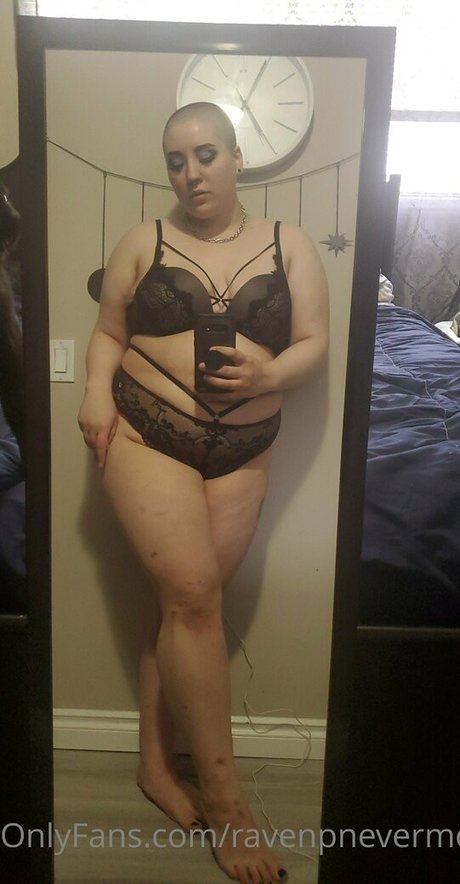 ravenpnevermore exclusive star photo