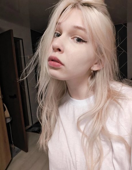 sadbabyvikki nice star image