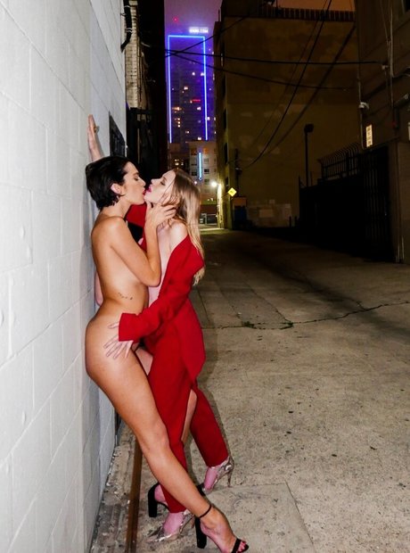 hottest wife onlyfans beautiful nude pictures