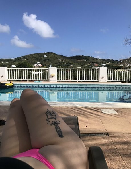 ravenhex3 star naked galleries