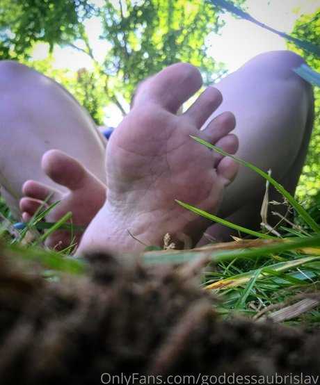 goddessaubrislav model sexy image